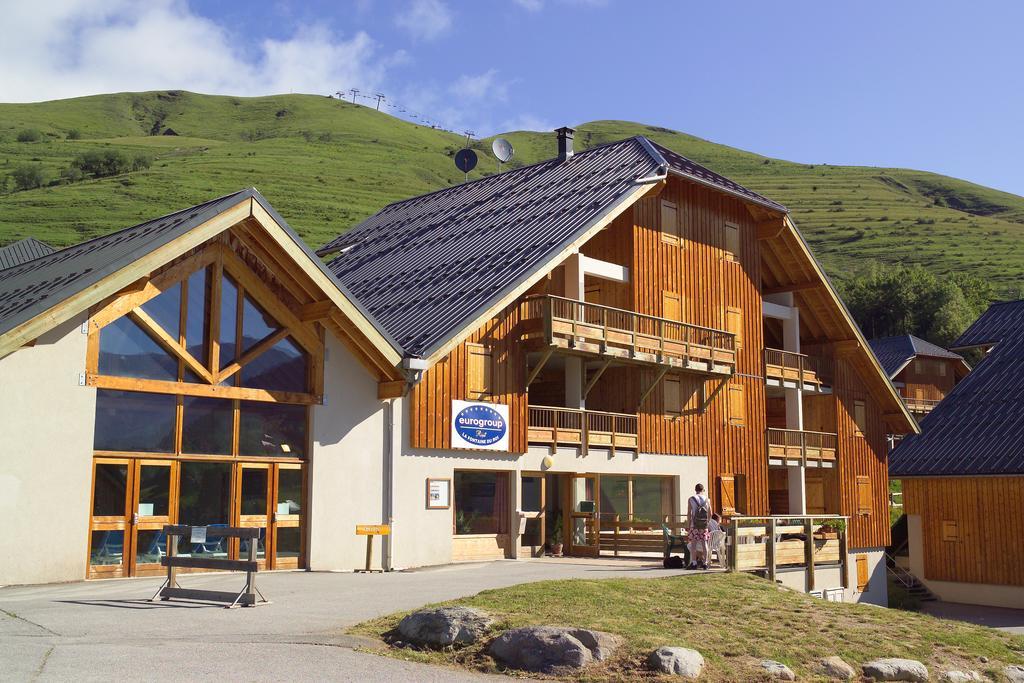Madame Vacances Appartements Et Chalets La Fontaine Du Roi La Chal Exteriér fotografie
