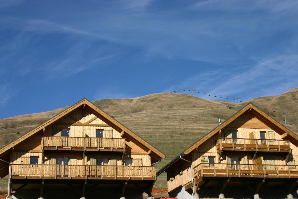Madame Vacances Appartements Et Chalets La Fontaine Du Roi La Chal Exteriér fotografie