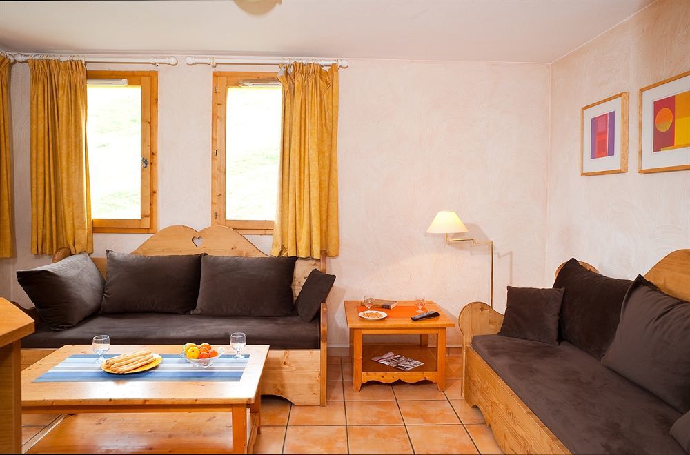 Madame Vacances Appartements Et Chalets La Fontaine Du Roi La Chal Exteriér fotografie